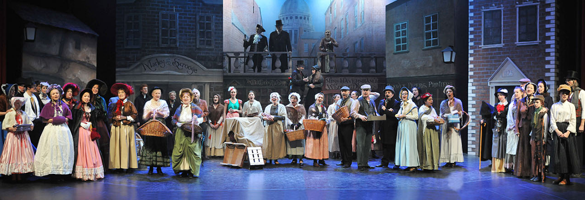 Die BLOC-Kompagnie bei der Aufführung von "A Christmas Carol"